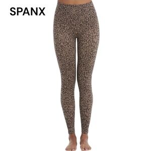 SPANX Look At Me Now Animal Print Leggings Size M New